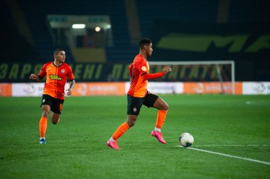 Kharkiv, Ukrayna - 4 Mart 2020: Tete, Shakhtar Donetsk 'in orta saha oyuncusu UPL Shakhtar - Dnipro-1