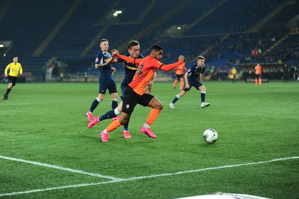 Kharkiv, Ukrayna - 4 Mart 2020: Tete, Shakhtar Donetsk 'in orta saha oyuncusu UPL Shakhtar - Dnipro-1