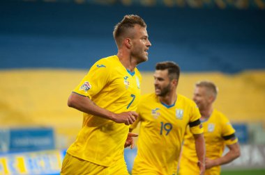 Lviv, Ukrayna - 03 Eylül 2020: Andrii Iarmolenko UEFA Ligi Uluslar Ligi 'nin İsviçre' ye karşı oynadığı maçta golü kutladı