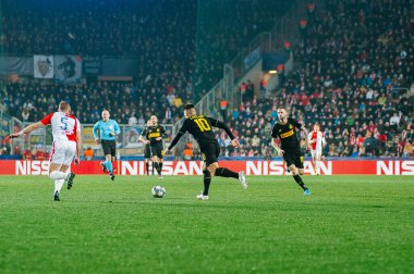 Prag, Çek Cumhuriyeti - 27 Kasım 2019: Lautaro Martinez UEFA Şampiyonlar Ligi Slavia vs Inter maçında.
