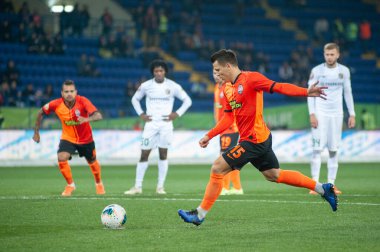 Kharkiv, Ukrayna - 27 Eylül 2019: Yevhen Konoplyanka Ukrayna Premier Ligi Shakhtar Donetsk-Vorskla Poltava maçında