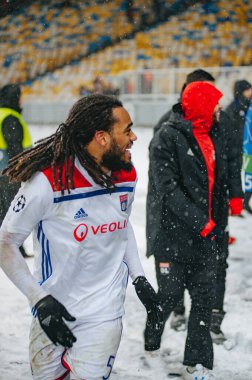 KIEV, UKRAINE - 12 Aralık 2018: Jason Denayer UEFA Şampiyonlar Ligi karşılaşmasında Olympique Lyon 'a karşı Shakhtar Donetsk
