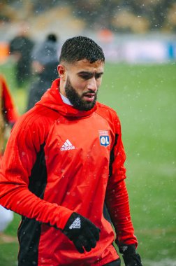 KIEV, UKRAINE - 12 Aralık 2018: Nabil Fekir UEFA Şampiyonlar Ligi karşılaşmasında Olympique Lyon 'a karşı Shakhtar Donetsk