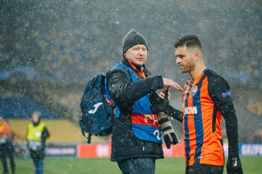 Kyiv, Ukrayna - 12 Aralık 2018: Genç Moraes, Shakhtar Şampiyonlar Ligi maçında Shakhtar Donetsk - Olympique Lyon
