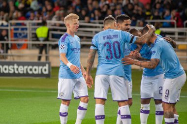 Kharkiv, Ukrayna - 18 Eylül 2019: Manchester City 'nin Bernardo Silva futbol oyuncusu UEFA Şampiyonlar Ligi maçı sırasında Metalist Stadyumu' nda Shakhtar 'a karşı