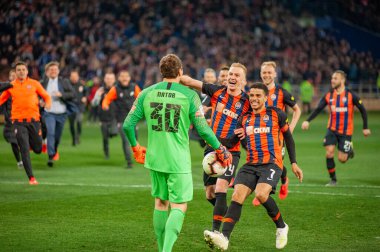 Kharkiv, Ukrayna - 7 Nisan 2019: FC Shakhtar Donetsk, Shakhtar Donetsk ve Dinamo Kyiv arasındaki Ukrayna Kupası zaferini kutladı