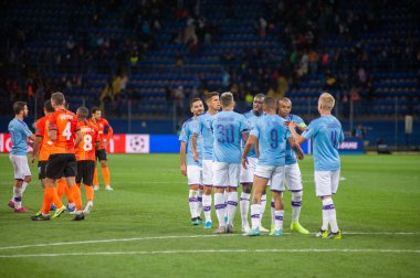 Kharkiv, Ukrayna - 18 Eylül 2019: Manchester City 'nin Bernardo Silva futbol oyuncusu UEFA Şampiyonlar Ligi maçı sırasında Metalist Stadyumu' nda Shakhtar 'a karşı