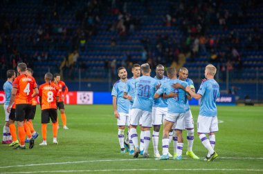 Kharkiv, Ukrayna - 18 Eylül 2019: Manchester City 'nin Bernardo Silva futbol oyuncusu UEFA Şampiyonlar Ligi maçı sırasında Metalist Stadyumu' nda Shakhtar 'a karşı