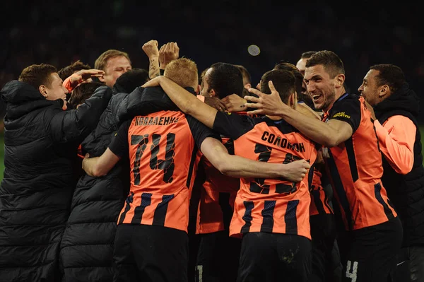 Kharkiv, Ukrayna - 7 Nisan 2019: FC Shakhtar Donetsk, Shakhtar Donetsk ve Dinamo Kyiv arasındaki Ukrayna Kupası zaferini kutladı
