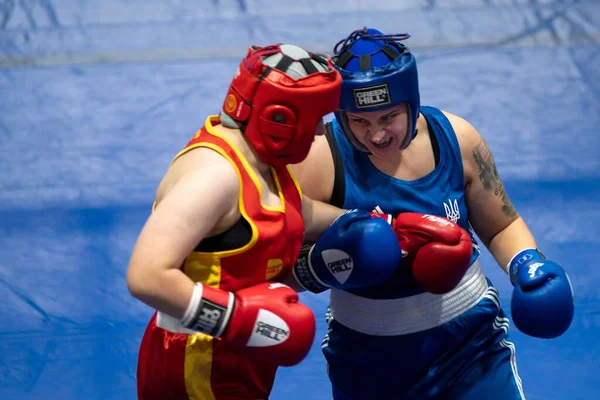 Kharkiv Ucrânia Outubro 2020 Meninas Boxeadoras Luta Ringue Durante Copa — Fotografia de Stock