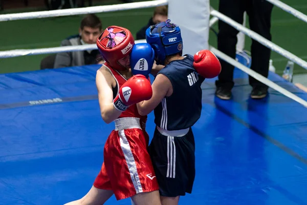 Kharkiv Ukrajina Října 2020 Dívčí Boxerky Boji Ringu Během Ukrajinského — Stock fotografie