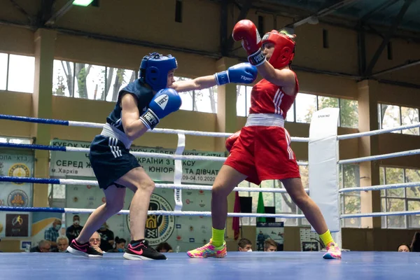 Kharkiv Ukraine Oktober 2020 Meisjes Boksers Strijd Ring Tijdens Oekraïne — Stockfoto