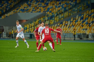 KYIV, UKRAINE - 15 Eylül 2020: UEFA Şampiyonlar Ligi maçı sırasında AZ Alkmaar Dani de Wit 'in oyuncusu Dinamo Kyiv' e karşı