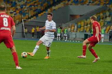 KYIV, UKRAINE - 15 Eylül 2020: UEFA Şampiyonlar Ligi 2020 - AZ Alkmaar maçında Dinamo Kyiv Benjamin Verbic 'in oyuncusu