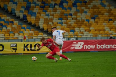 KYIV, UKRAINE - 15 Eylül 2020: UEFA Şampiyonlar Ligi 2020 - AZ Alkmaar maçında Dinamo Kyiv Benjamin Verbic 'in oyuncusu