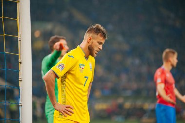 KHARKIV, UKRAINE - 16 Ekim 2018: UEFA Lig Milletlerinde Andriy Yarmolenko Ukrayna - Çek Cumhuriyeti Metalist Stadyumu 'nda