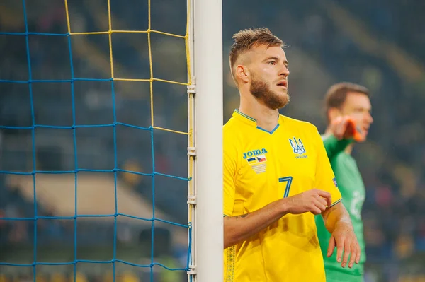KHARKIV, UKRAINE - 16 Ekim 2018: UEFA Lig Milletlerinde Andriy Yarmolenko Ukrayna - Çek Cumhuriyeti Metalist Stadyumu 'nda