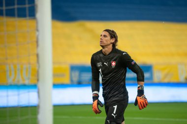 Lviv, Ukrayna - 03 Eylül 2020: UEFA Uluslar Ligi 'nin İsviçre' ye karşı oynadığı futbol karşılaşmasında Yann Sommer