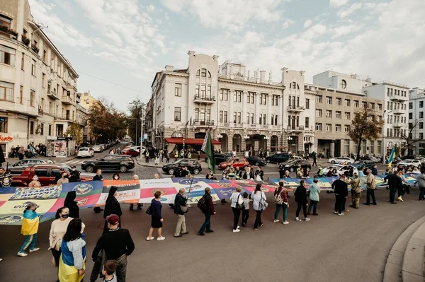 Kharkiv Ukraine October 2020 民族主义组织成员 俄罗斯 乌克兰战争中的乌克兰老兵 志愿者和士兵家属 他们在哈尔科夫的东乌克兰战争中受伤 — 图库照片