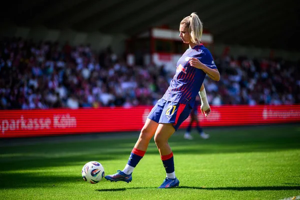 COLOGNE, GERMANY - 6 Eylül 2025 Google Pixel Women Bundesliga 1.FC Koeln Frauen-RB Leipzig Frauen maçı Franz Kremer Stadyumu 'nda.