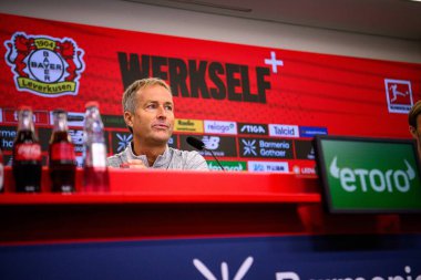 LEVERKUSEN, GERMANY - 10 Eylül 2025: Kasper Hjulmand - Bayarena 'da basın toplantısı.