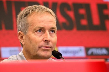 LEVERKUSEN, GERMANY - 10 Eylül 2025: Kasper Hjulmand - Bayarena 'da basın toplantısı.