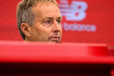 LEVERKUSEN, GERMANY - 10 Eylül 2025: Kasper Hjulmand - Bayarena 'da basın toplantısı.