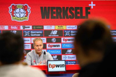 LEVERKUSEN, GERMANY - 10 Eylül 2025: Kasper Hjulmand - Bayarena 'da basın toplantısı.