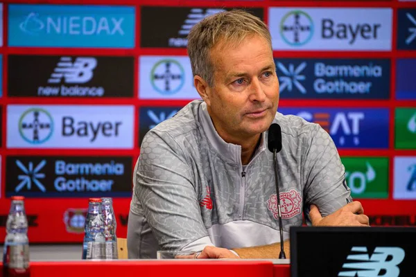 LEVERKUSEN, GERMANY - 10 Eylül 2025: Kasper Hjulmand - Bayarena 'da basın toplantısı.
