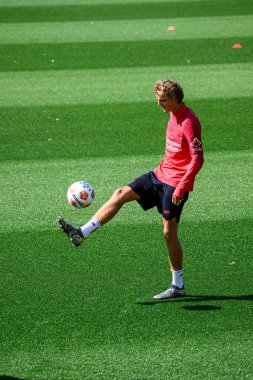 LEVERKUSEN, ALMANY - 10 Eylül 2025: Ferdinand Pohl - Bayer 04 Leverkusen Bayena 'da Uygulama.