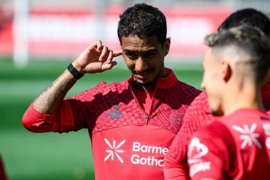 LEVERKUSEN, ALMANY - 10 Eylül 2025: Arthur Bayarena 'da Bayer 04 Leverkusen Uygulaması.