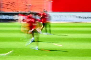 LEVERKUSEN, ALMANY - 10 Eylül 2025: Bayer 04 Leverkusen 'i Bayarena' da uygula.