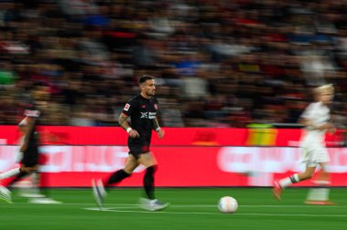 LEVERKUSEN, GERMANY - 12 Eylül 2025: Aleix Garcia - Bayer 04 Leverkusen-SG Eintracht Frankfurt maçı Bayena 'da. 