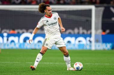 LEVERKUSEN, GERMANY - 12 Eylül 2025: Arthur Theate - Bayer 04 Leverkusen, Bayena 'da SG Eintracht Frankfurt' a karşı. 