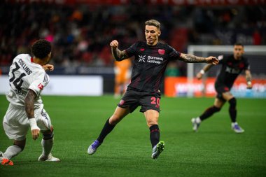 LEVERKUSEN, GERMANY - 12 EYLÜL, 2025: Alejandro Grimaldo - Bundesliga maçı Bayer 04 Leverkusen ve SG Eintracht Frankfurt Bayena 'da. 