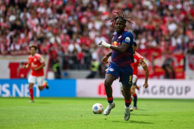 Mainz, Almanya - 13 Eylül 2025: Johan Bakayoko - Bundesliga maçı 1. FSV Mainz 05, Mewa Arena 'da RB Leipzig' e karşı. 