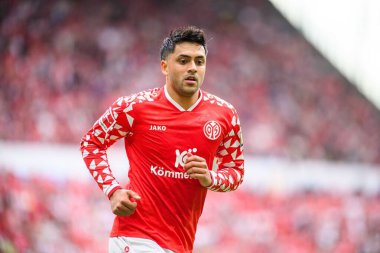 MAINZ, Almanya - 13 Eylül 2025: Nadiem Amiri - Bundesliga maçı 1. FSV Mainz 05, Mewa Arena 'da RB Leipzig' e karşı. 