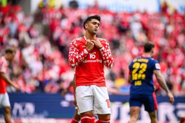 MAINZ, Almanya - 13 Eylül 2025: Nadiem Amiri - Bundesliga maçı 1. FSV Mainz 05, Mewa Arena 'da RB Leipzig' e karşı. 