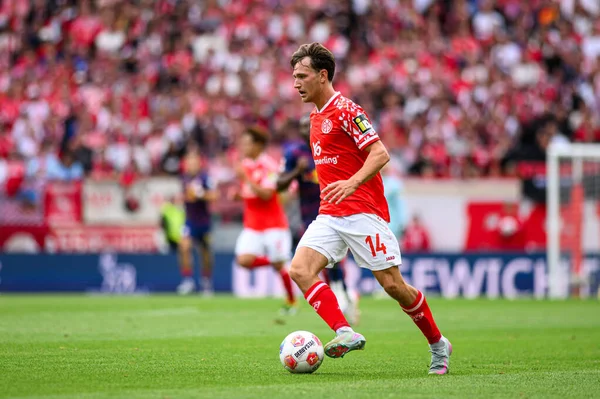 Mainz, Almanya - 13 Eylül 2025: William Boving - Bundesliga maçı 1. FSV Mainz 05, Mewa Arena 'da RB Leipzig' e karşı. 
