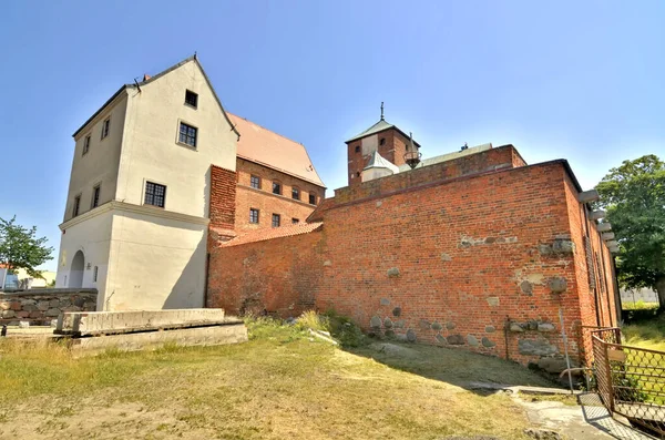 Darowo, Polonya 'daki Pomeranya Düklerinin Kalesi