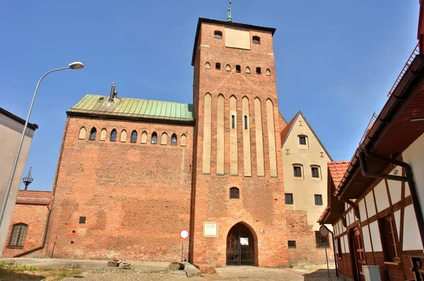 Darowo, Polonya 'daki Pomeranya Düklerinin Kalesi