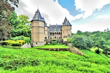 Polonya, Czartoryski prenseslerine ait Gouchw 'daki Rönesans Kalesi.