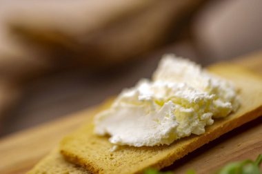 Taze ve lezzetli peynir