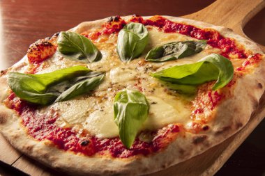 Taze ve lezzetli Pizza