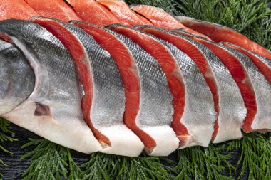 Taze ve lezzetli somon fileto