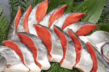 Taze ve lezzetli somon fileto