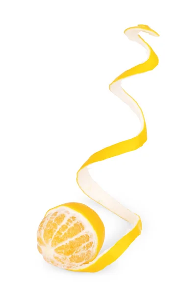 Casca Limão Forma Uma Espiral Fundo Branco — Fotografia de Stock