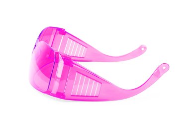 Beyaz bir arka plan üzerinde koruyucu gözlük Close-up