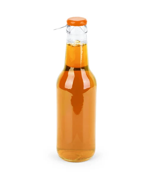 Süße Softdrink-Flasche auf weißem Hintergrund — Stockfoto