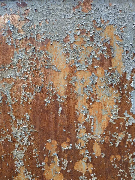 Fond métallique corrodé. Fond métallique rouillé avec des stries de rouille. Des taches de rouille. Rystycorrosion. — Photo